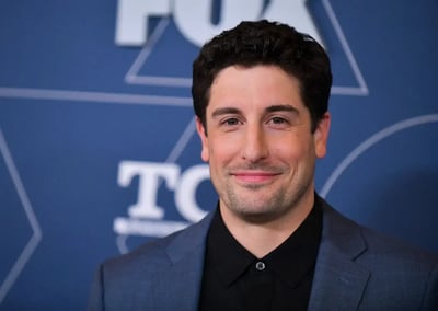 Jason Biggs Opens Up About Addiction: From Trash Cans to Triumph